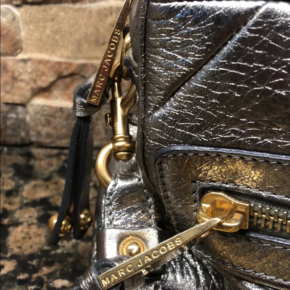 Marc Jacobs Handbag - Picture 2 of 4